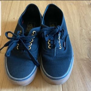 VANS low top, black and gold